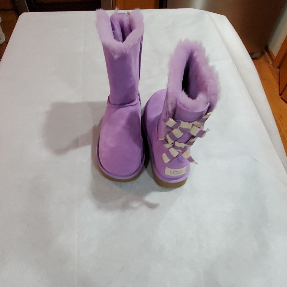 Ugg boots(new)